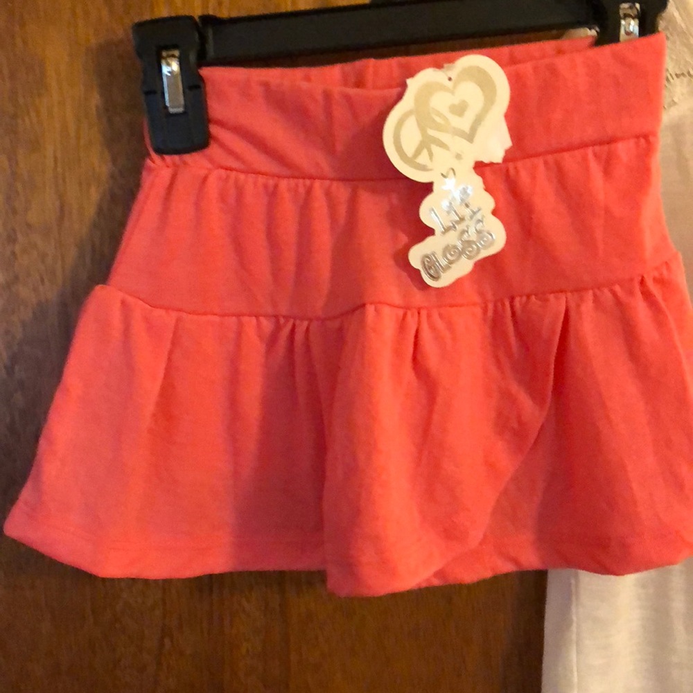 ❤️✌🏼💋NWT SET👀 - Picture 4 of 5